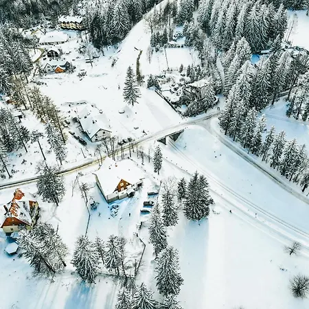 Stacja - Cisza I Komfort מלון שצ'קלארסקה פוראובה